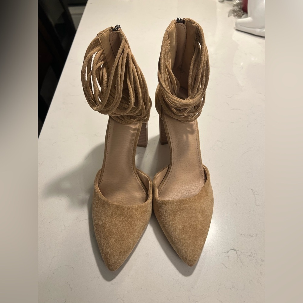 Oasis Society Quinn Heeled Shoe size 8.5 - Picture 10 of 13